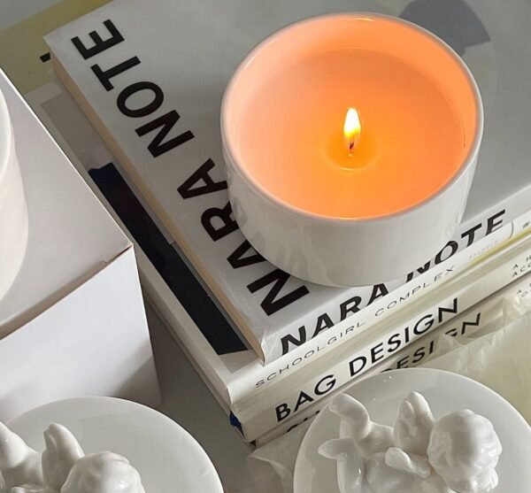 小天使香薰蜡烛（白茶味） little angel scented candle (white tea )