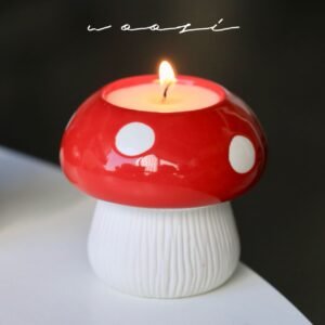 可爱蘑菇香薰蜡烛(白茶味) cute mushroom scented candle (white tea)